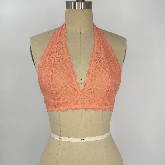 NWT Free People Galloon Lace Halter Bra in Light Orange Size Small - Picture 3 of 7